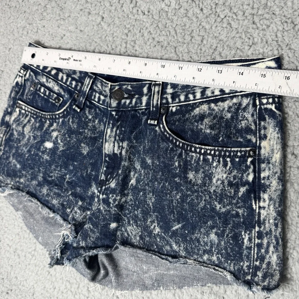 Rag & Bone Jean Shorts Cutoff In Blue Acid Wash Size 27 Jean Denim Boyfriend Hot